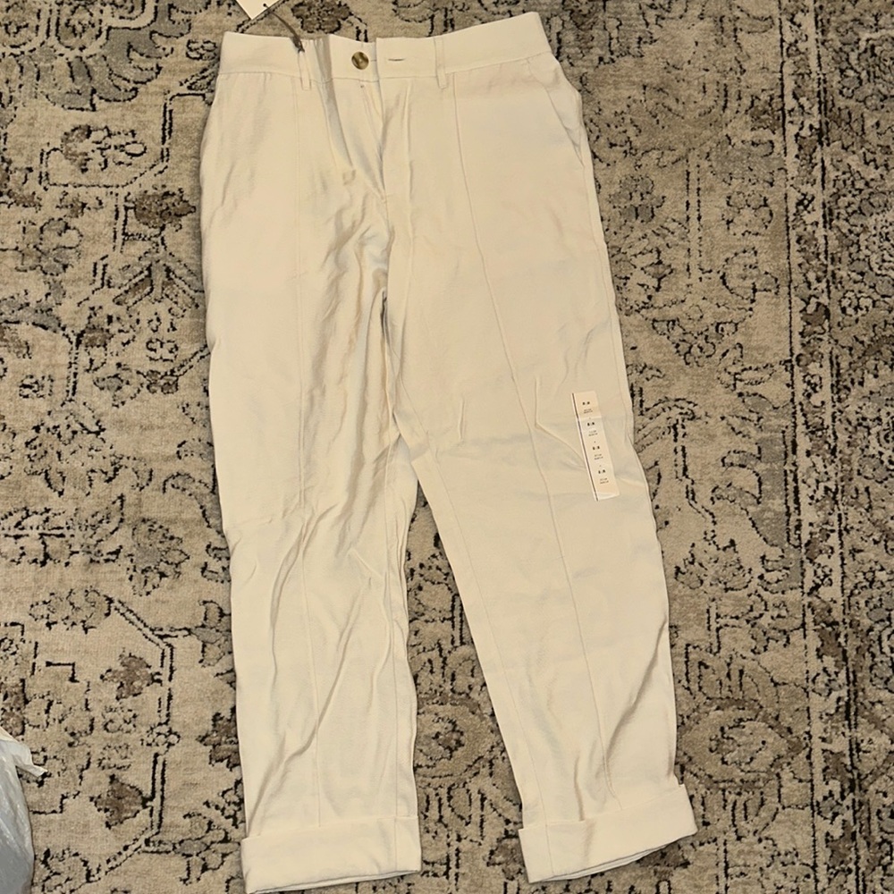 NWT linen pants size 8!